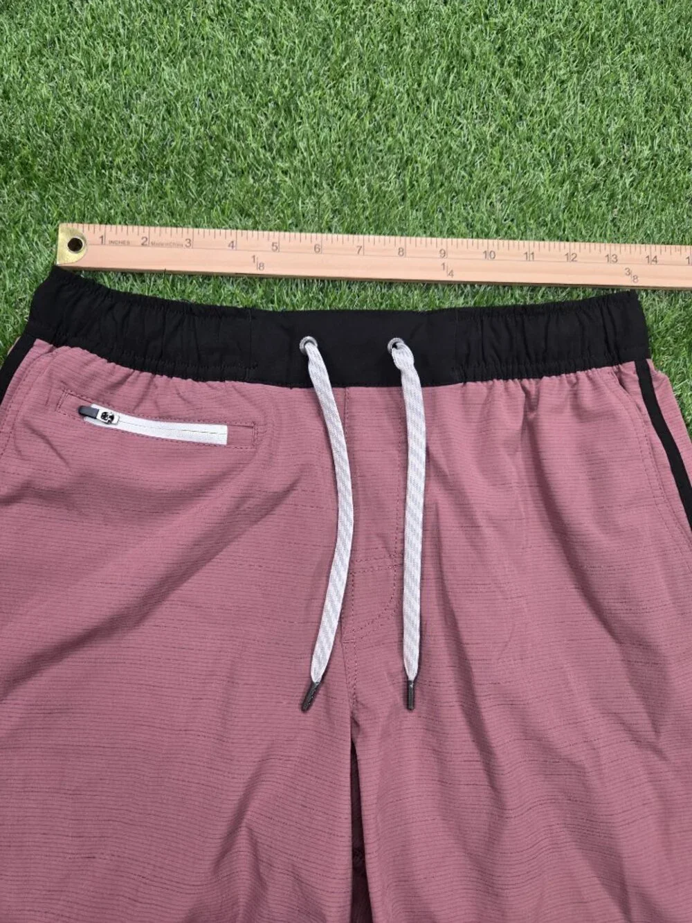 Vuori Banks Shorts Mens Small 7